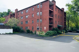 16 Winter 26C, Waltham, MA 02451