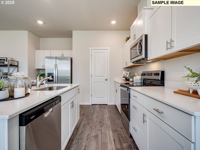 217 Nw 28TH St, Battle Ground, WA 98604