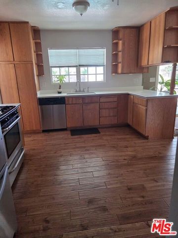 3328 Greenville Avenue, Simi Valley, CA 93063