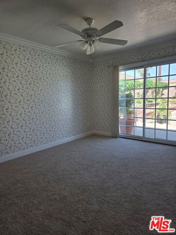 Image 12 of property listing at 3328 Greenville Avenue, Simi Valley, CA 93063
