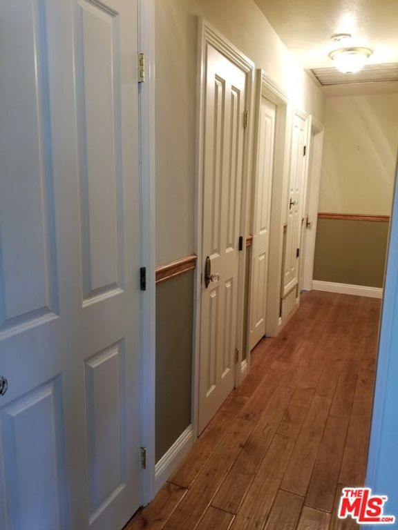 Image 20 of property listing at 3328 Greenville Avenue, Simi Valley, CA 93063