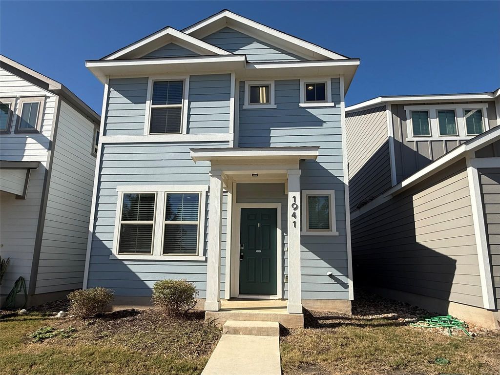 1941 Arendale DR, Leander, TX 78641
