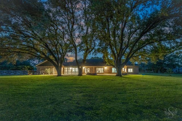 1467 Foster Lake Drive, Richmond, TX 77406