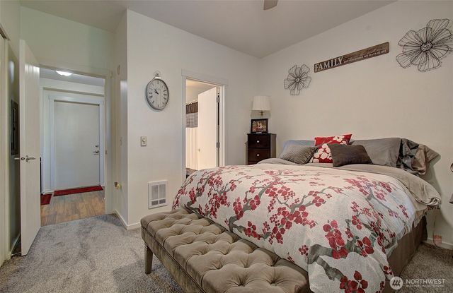 10800 SE 17th Circle #F71, Vancouver, WA 98664