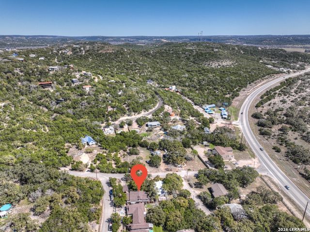 1069 Trail Pass, Canyon Lake, TX 78133