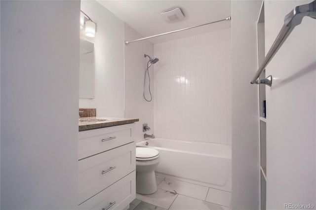 13506 E Jewell Avenue 202, Aurora, CO 80012