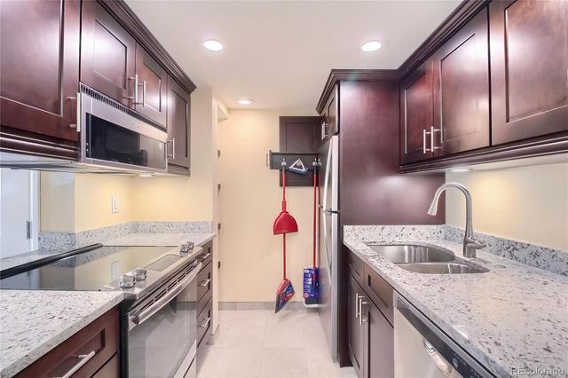 13506 E Jewell Avenue 202, Aurora, CO 80012