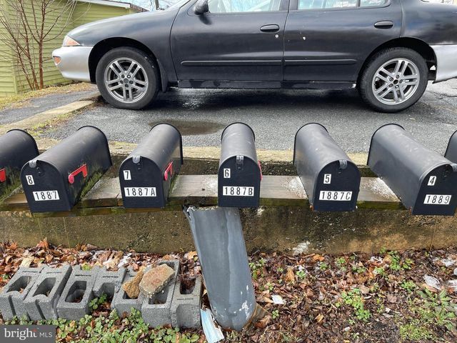 1885-1889 HABECKER RD, Columbia, PA 17512