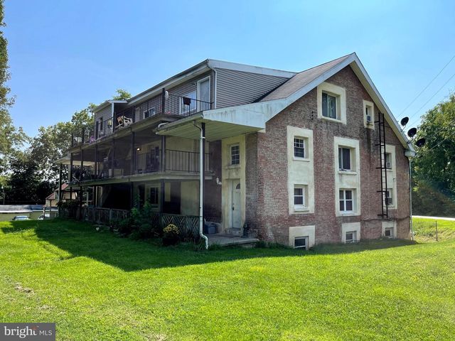 1885-1889 HABECKER RD, Columbia, PA 17512