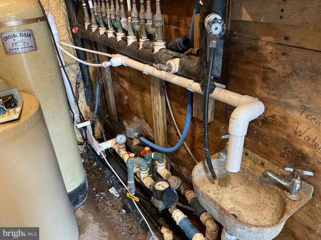 1885-1889 HABECKER RD, Columbia, PA 17512