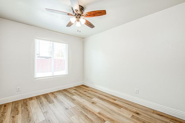 5176 W Michigan Avenue, Fresno, CA 93722