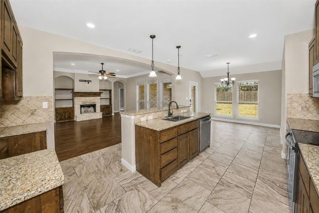 173 Whitetail Drive, Willow Park, TX 76008