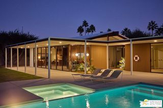 695 N Camino Real, Palm Springs, CA 92262