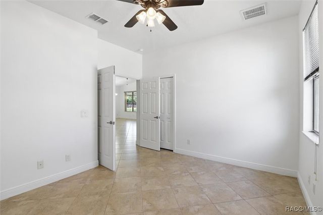 1027 W Skyview Crossing Drive, Hernando, FL 34442