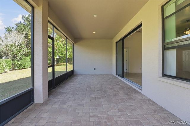 1027 W Skyview Crossing Drive, Hernando, FL 34442