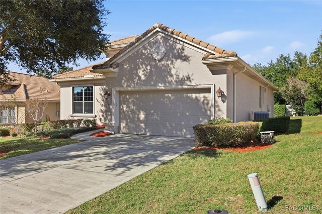 1027 W Skyview Crossing Drive, Hernando, FL 34442