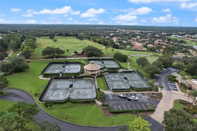 1027 W Skyview Crossing Drive, Hernando, FL 34442