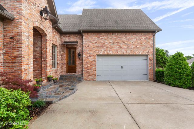 165 Ironwood Plantation Boulevard, Madison, MS 39110