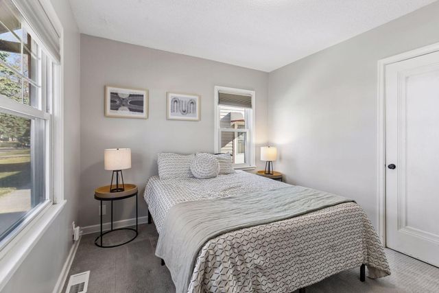 7343 Colfax Avenue S, Richfield, MN 55423