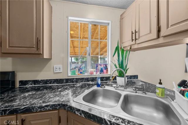 27947 Highway 119, Taft, CA 93268