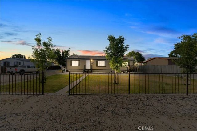 27947 Highway 119, Taft, CA 93268