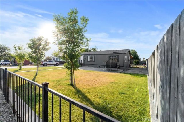 27947 Highway 119, Taft, CA 93268