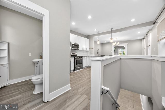 5532 CEDAR AVE, Philadelphia, PA 19143