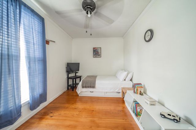 618 S 17Th Street, Elwood, IN 46036