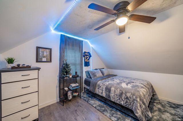 618 S 17Th Street, Elwood, IN 46036