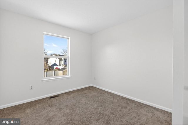 8 GALENA CT, Sicklerville, NJ 08081