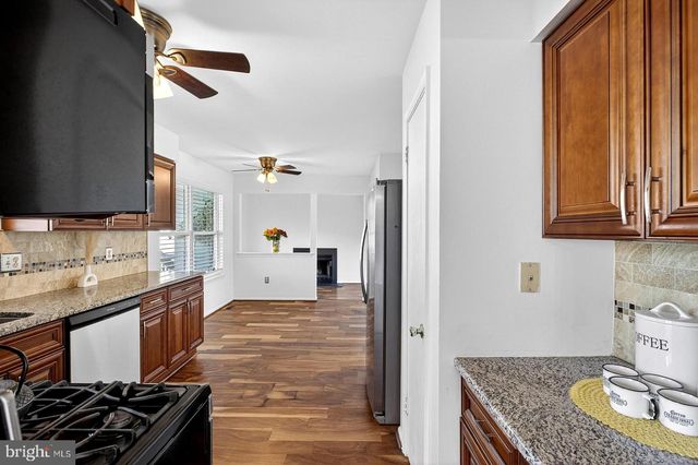 8 GALENA CT, Sicklerville, NJ 08081