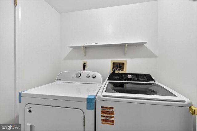 8 GALENA CT, Sicklerville, NJ 08081