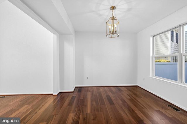 8 GALENA CT, Sicklerville, NJ 08081