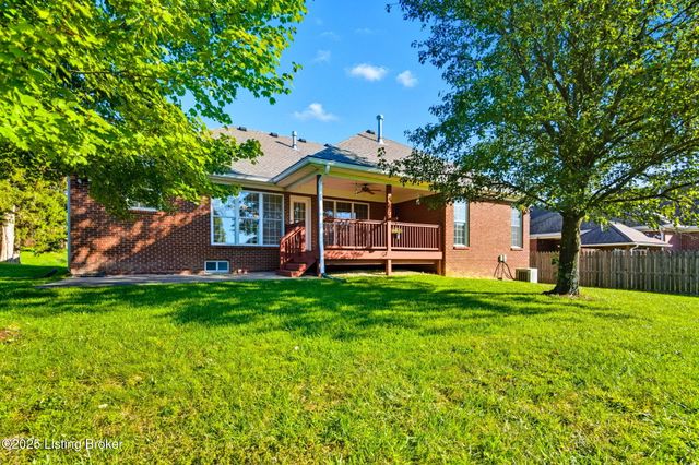 10414 Buzzman Dr, Louisville, KY 40291