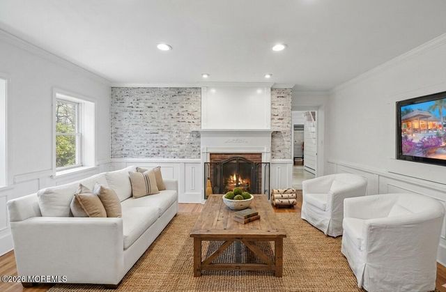 42 Bayberry Lane, Middletown, NJ 07748