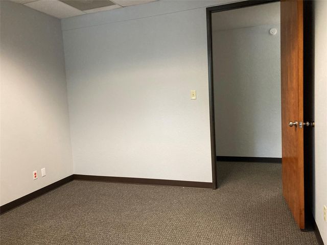 11824 Jollyville RD 502, Austin, TX 78759