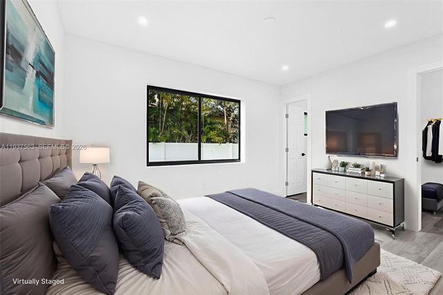 19720 NW 33rd Ave, Miami Gardens, FL 33056