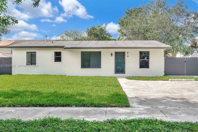19720 NW 33rd Ave, Miami Gardens, FL 33056