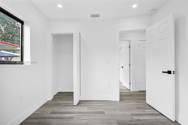 19720 NW 33rd Ave, Miami Gardens, FL 33056