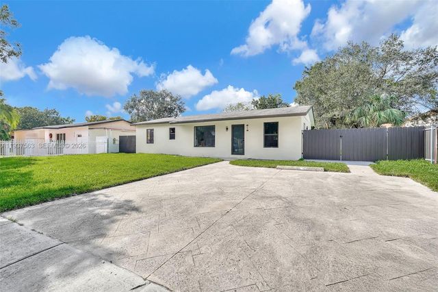19720 NW 33rd Ave, Miami Gardens, FL 33056