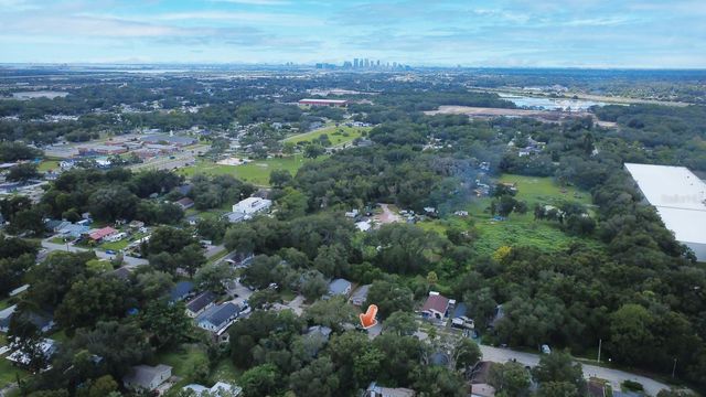 3113 GORDON COURT, Tampa, FL 33619