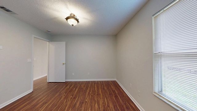 3113 GORDON COURT, Tampa, FL 33619