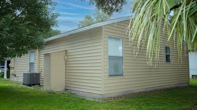 3113 GORDON COURT, Tampa, FL 33619