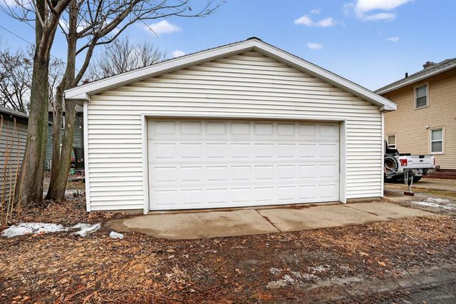 209 Kingsley Avenue, Waterloo, IA 50701