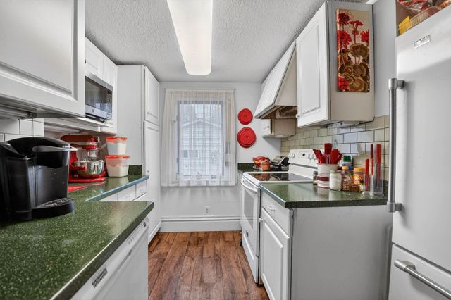 209 Kingsley Avenue, Waterloo, IA 50701