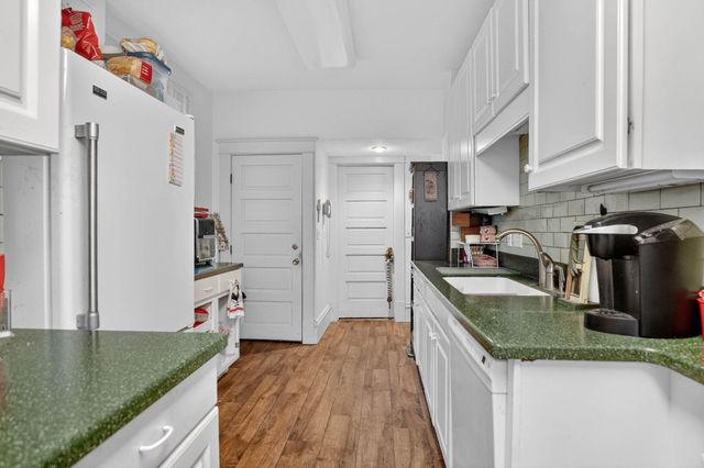 209 Kingsley Avenue, Waterloo, IA 50701