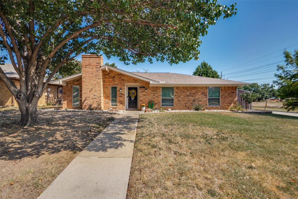 1601 San Antone Lane, Lewisville, TX 75077