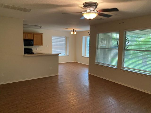 1229 Vincent PL, Pflugerville, TX 78660