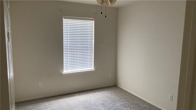 1229 Vincent PL, Pflugerville, TX 78660