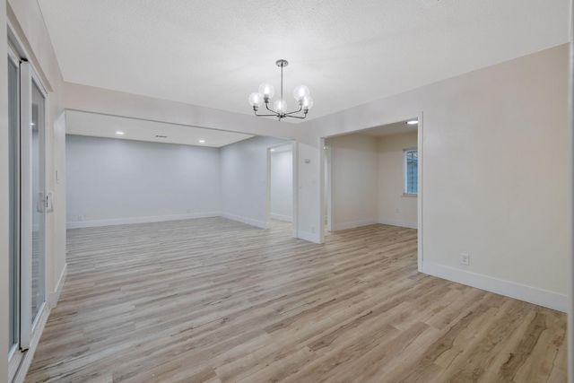 697 E Scott Avenue, Fresno, CA 93710